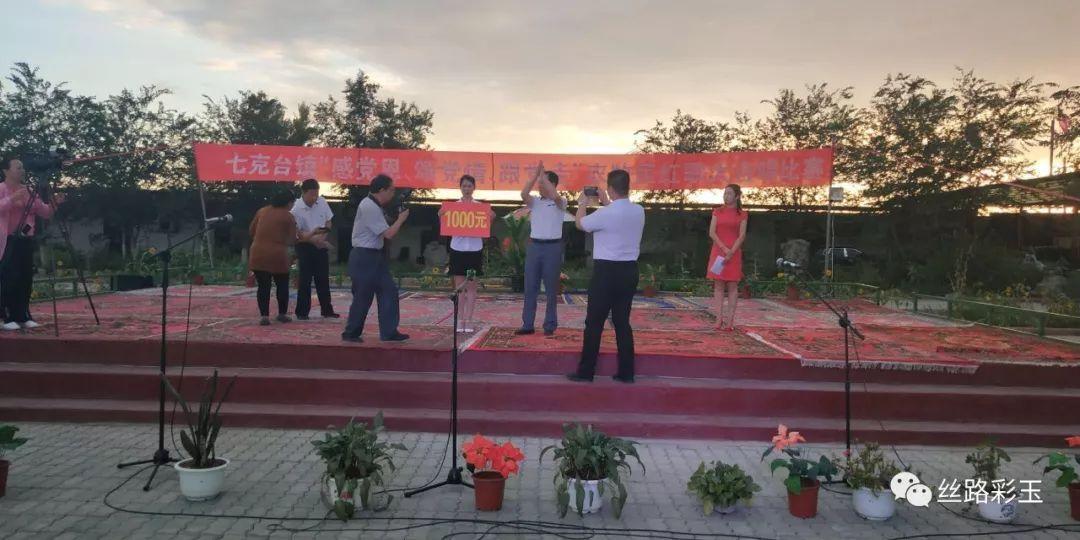 用歌声诉说昆明变迁，“永恒的记忆 云端的华章”时代文化艺术展演启幕